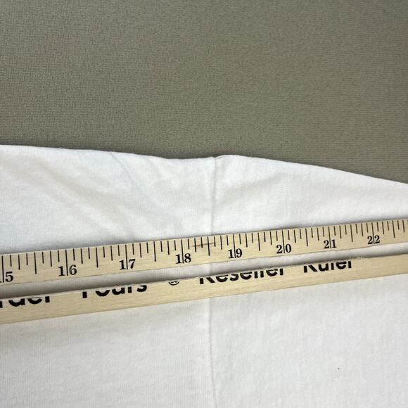 Vintage UCSB Santa Barbara T-Shirt Adult Small White University College Sailing - Picture 14 of 14